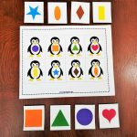 Keywords: Matching,activities,shapes,penguin,animals,toddler,free   Free Printable Folder Games