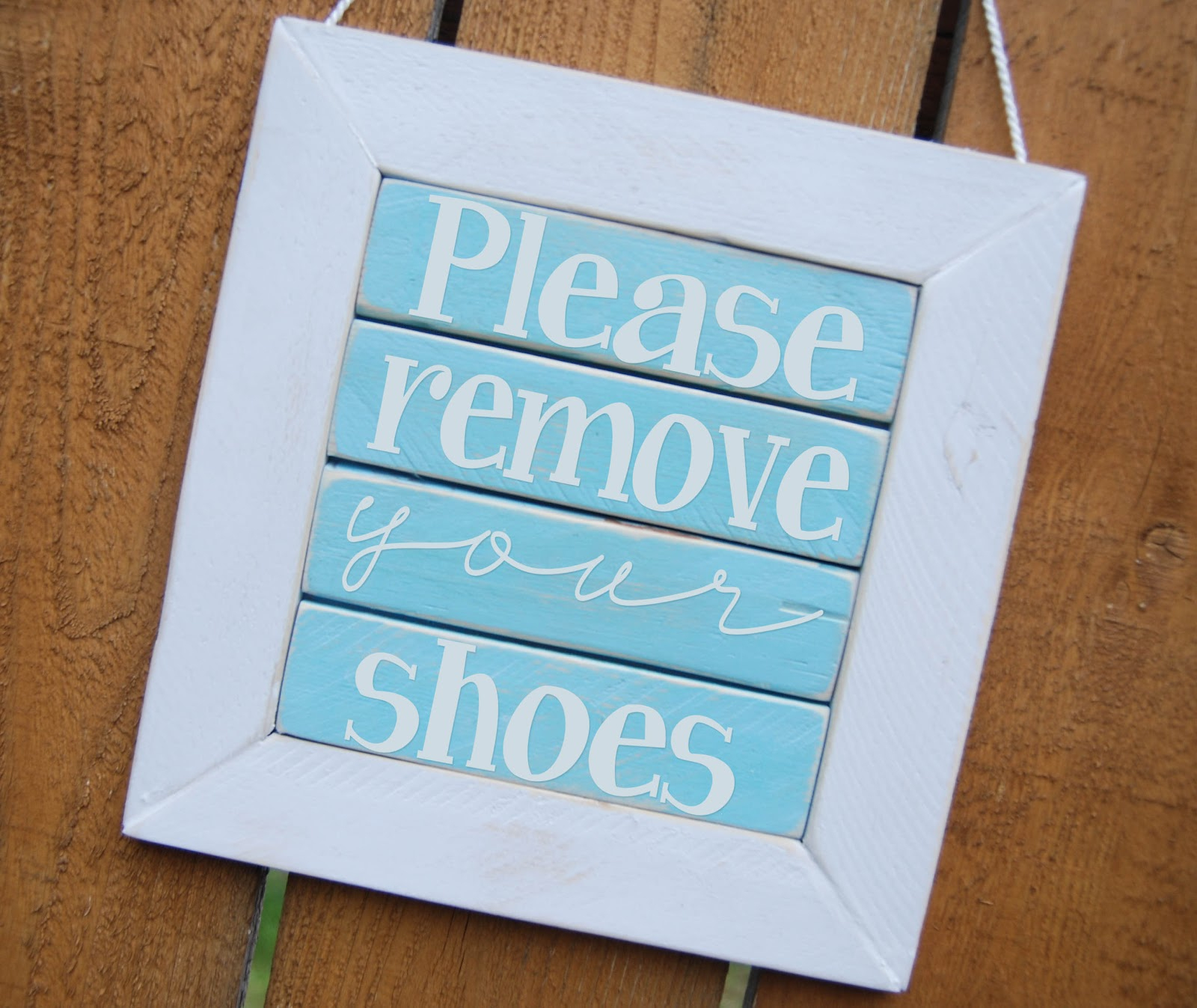 Please Remove Your Shoes Sign - Burton Avenue - Free Printable Remove Your Shoes Sign